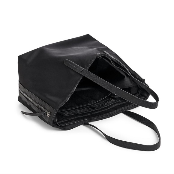 ✨NWT✨ Botkier New York Bond Tote - Picture 4 of 4